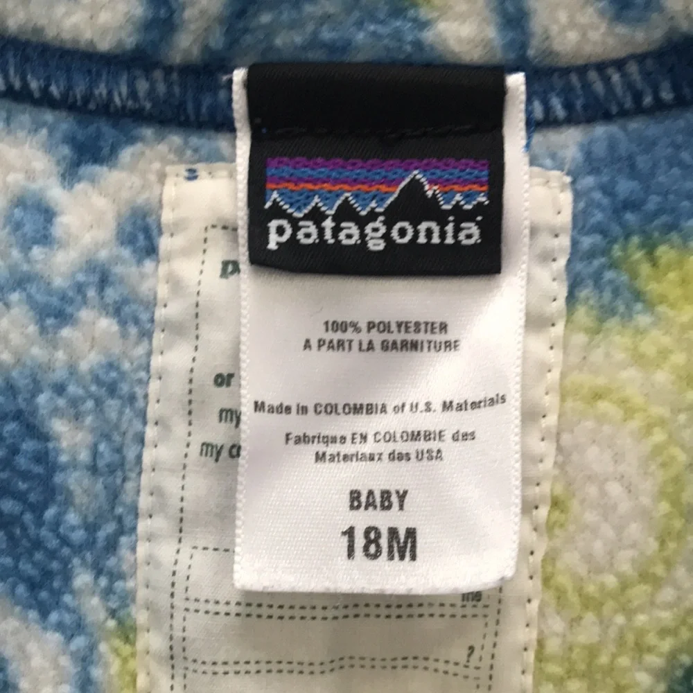 *Patagonia Fleece Vest (size 18m)